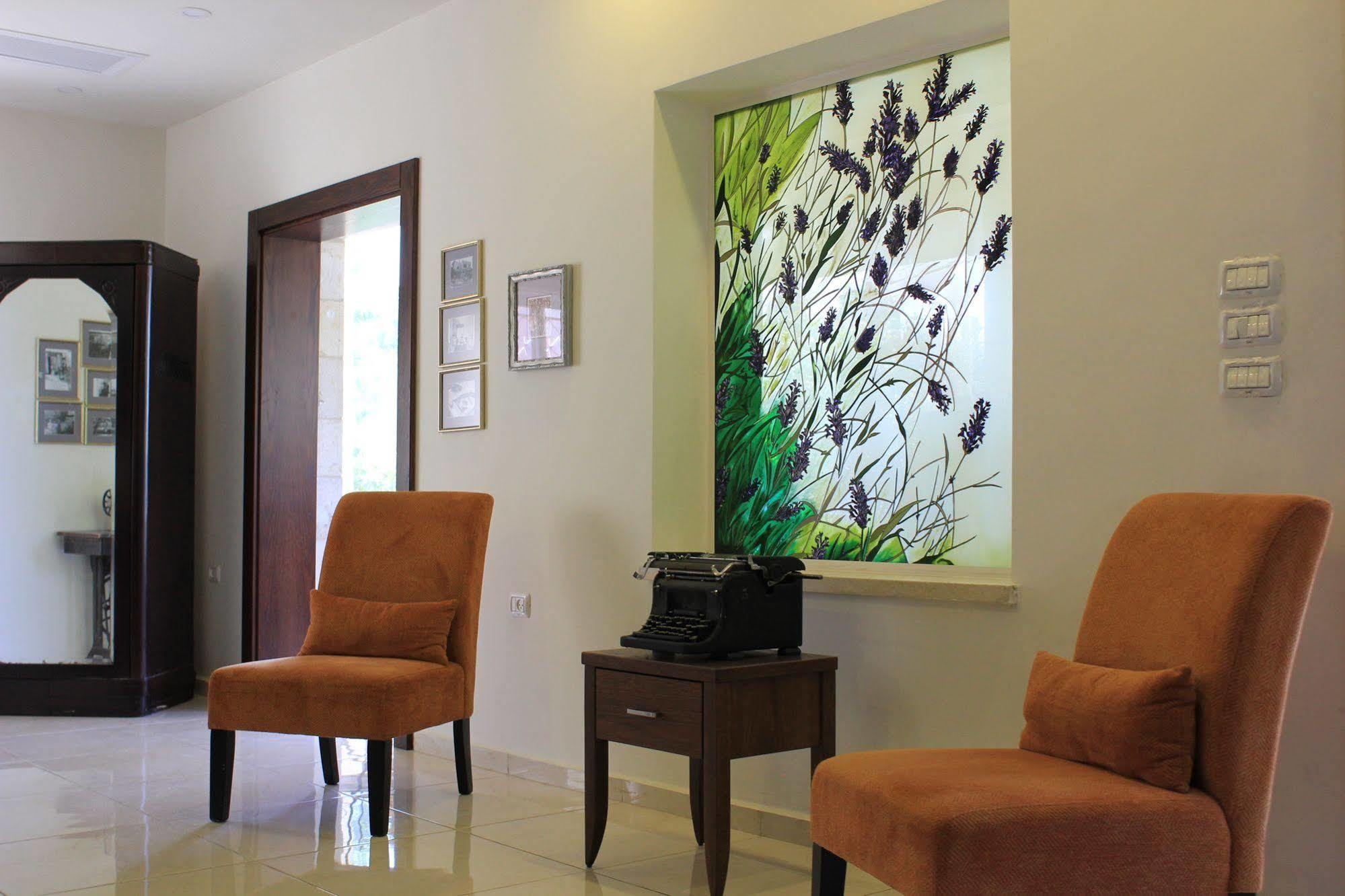 Lavender Boutique Hotel Ramallah Exterior photo