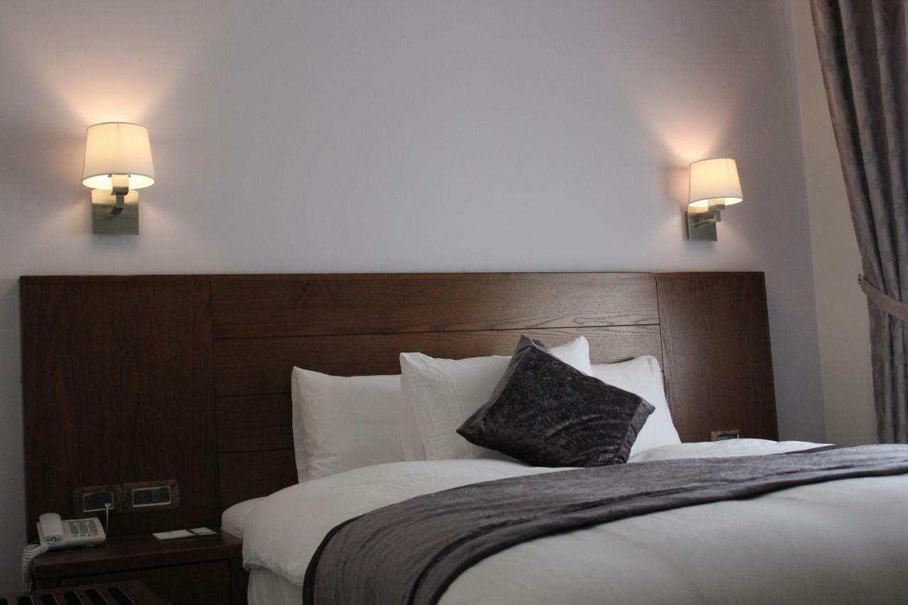 Lavender Boutique Hotel Ramallah Exterior photo